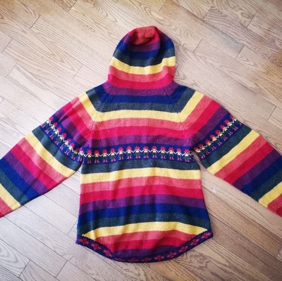 Authentic Alpaca Wool Peruvian Sweater - Picture 2 of 7